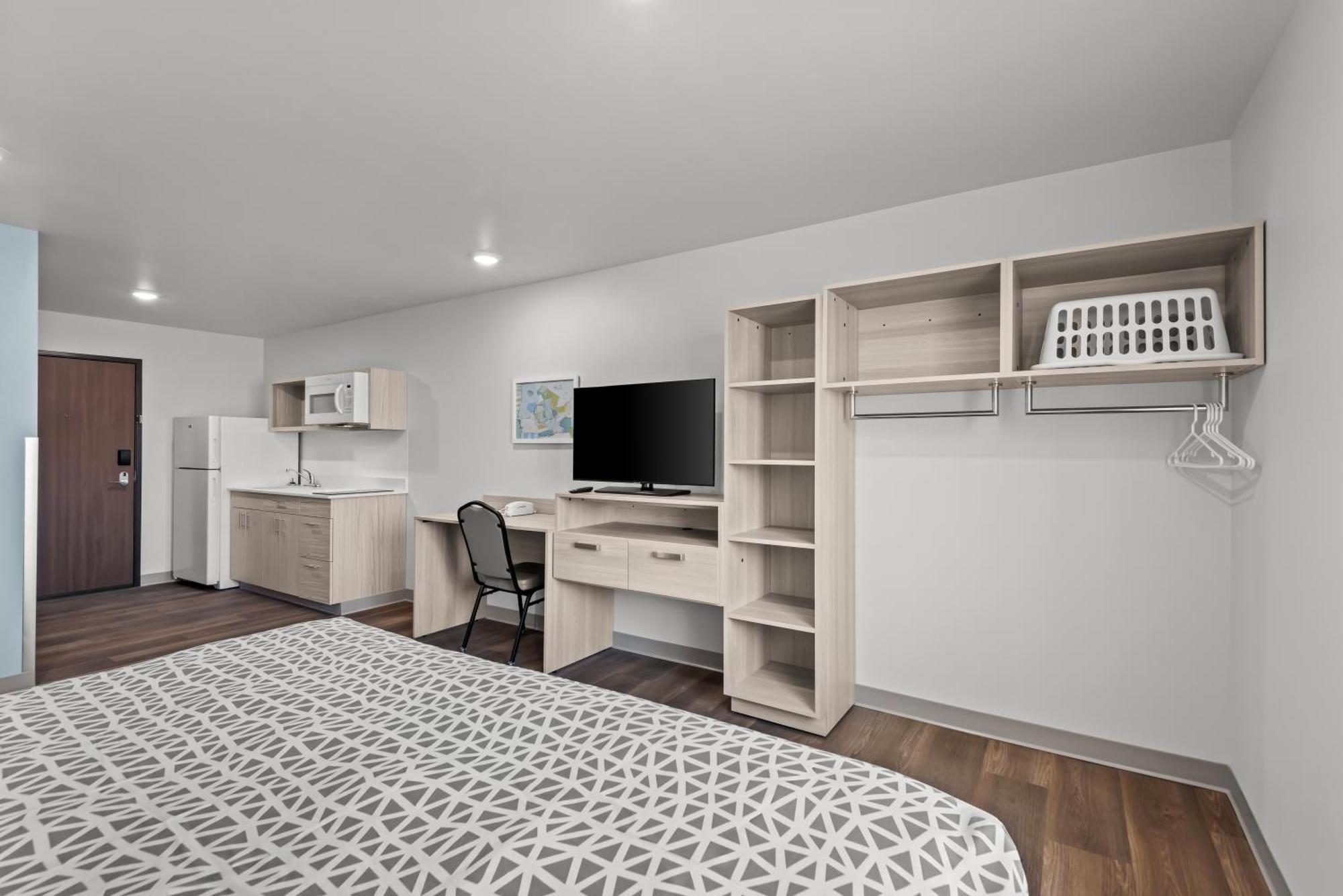 Woodspring Suites Coralville Iowa City Extérieur photo