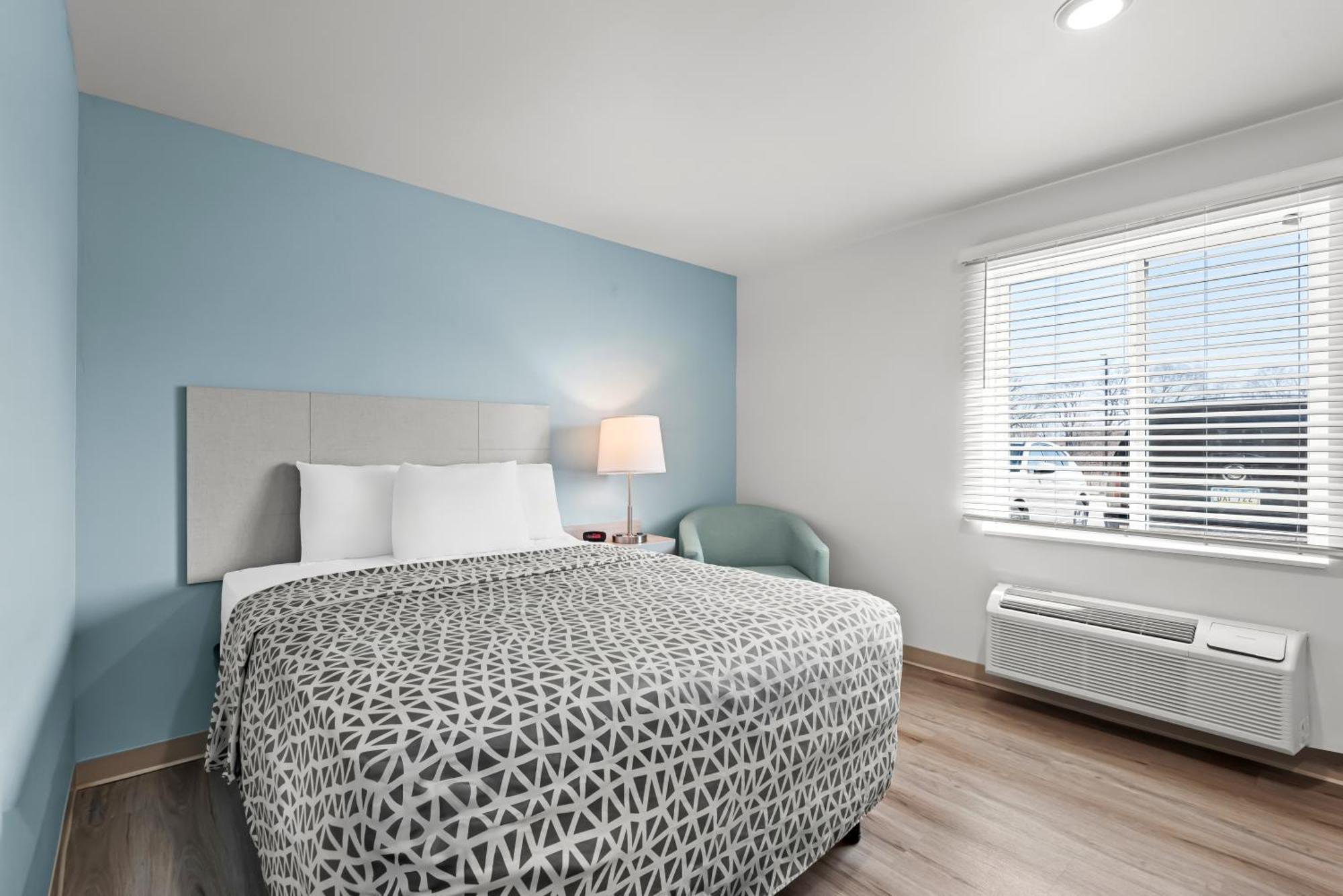 Woodspring Suites Coralville Iowa City Extérieur photo